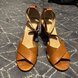 Ann Taylor Liya Leather Block Heel Sandals